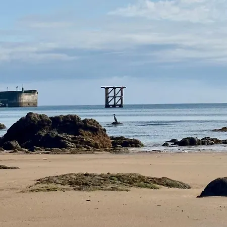 En Casco Historico De *